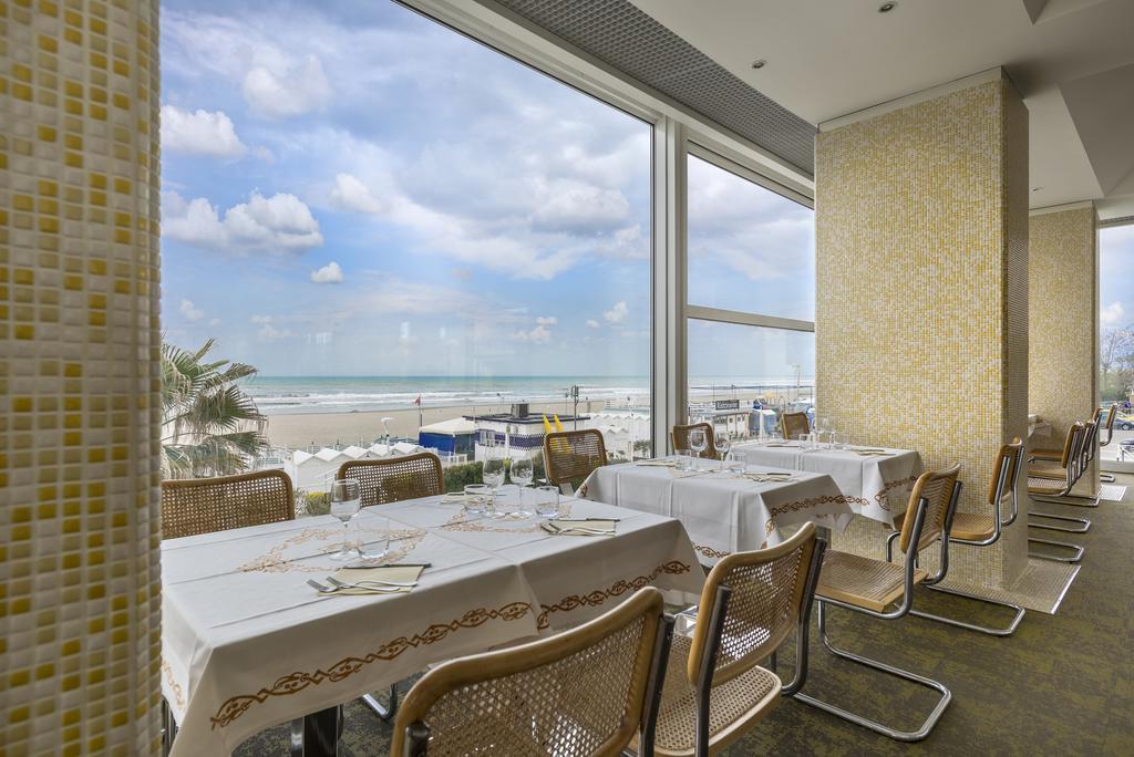 Hotel Fedora Riccione Exterior foto